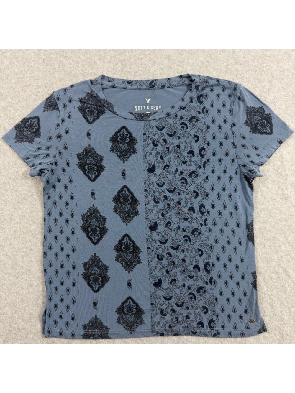 AEO Soft & Sexy Women M Blue Patchwork Floral Medallion T-Shirt Top